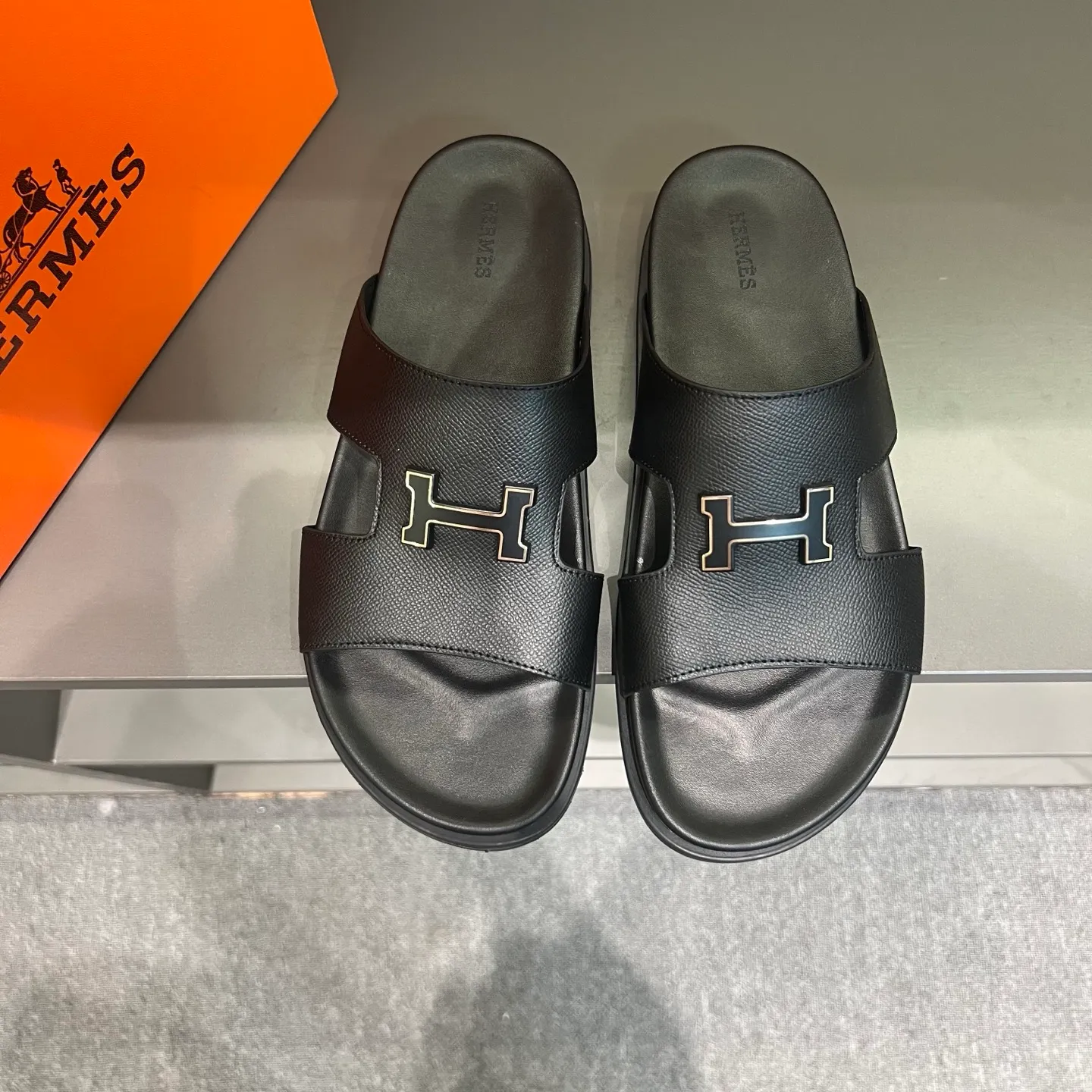 Men's shoes 💰300, size 38-45, the new 2014 summer Hermes shoes are the same as the original ones, handmade by masters! ❥High-end customization, exclusive products, the highest version in the industry⚠❥Using: Hermers upper: (pursuing top walking comfort) ✨Top quality on sale━━━━Hermes━━━━━